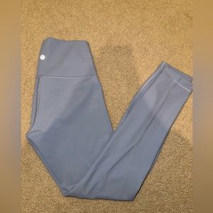 Lululemon Chambray Wunder Under 25” leggings size 4